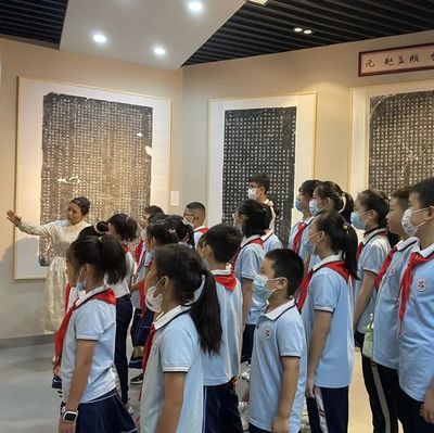 鏡頭下的靈魂對(duì)話 組織文化藝術(shù)交流活動(dòng)的藝術(shù)與價(jià)值